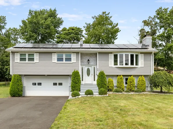 66 Bennett Road, East Haven, CT 06513