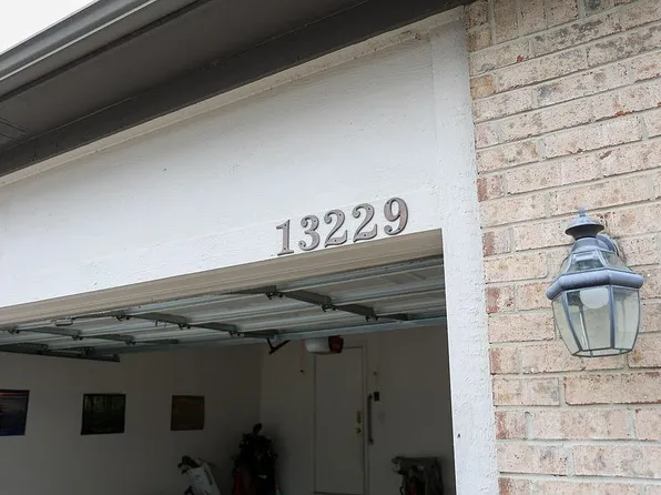 13229 Highland Cir, Sterling Heights, MI 48312