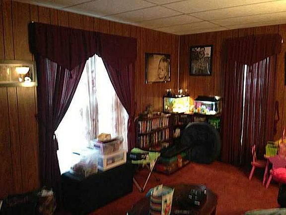 2nd image of 220 Fairview St