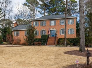 410 Cardigan Cir, Lilburn, GA 30047