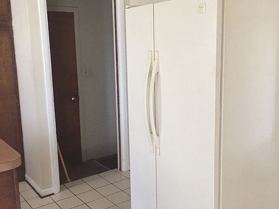 4th image of 33793 Lacrosse St