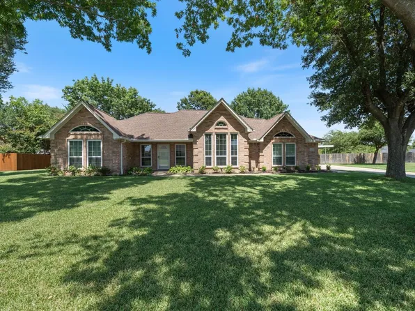 113 Fairway Ln, Crandall, TX 75114