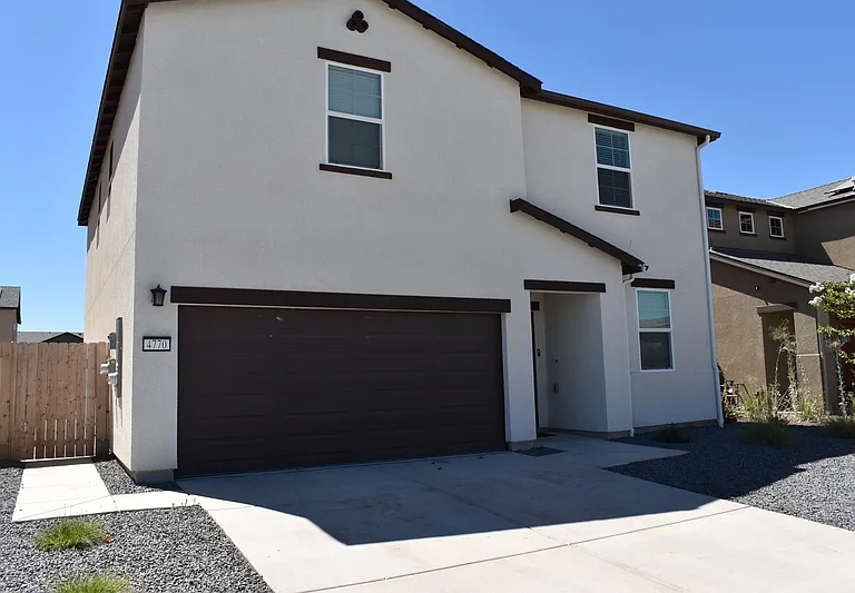 4770 Sami Jo Dr — Photo 2