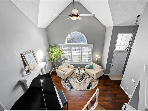 5th image of 8762 N Chatham Ave