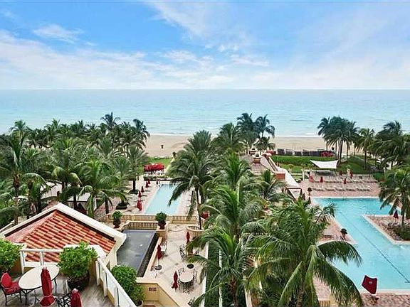 4th image of 17875 Collins Ave #1-603