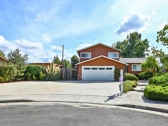 2nd image of 639 Lamont Ct
