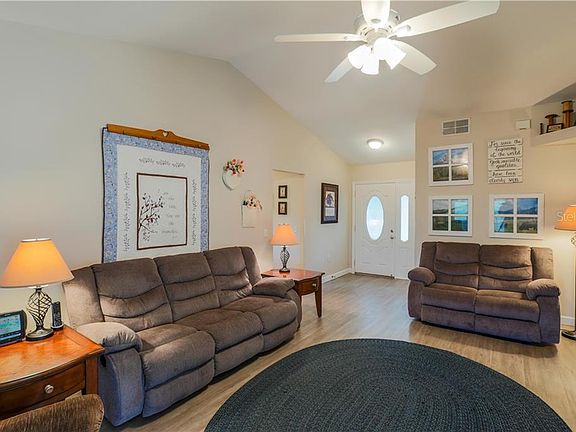 5th image of 40801 W 6th Ave