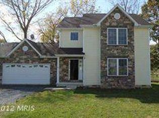 17 Sonya Ln, Bunker Hill, WV 25413