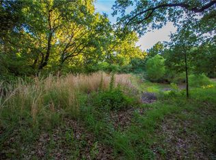 311 Hidden Oak Ct, Sunset, TX 76270