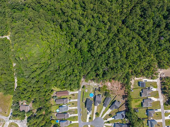 3rd image of 000 Leeward Lane