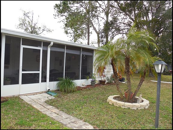 4th image of 101 Hickory Ln