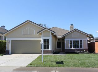 8591 Zinnia Way, Elk Grove, CA 95624