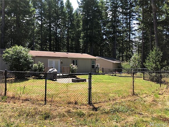 4th image of 15640 Greenleaf Ln SW