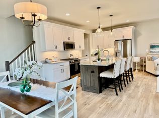 4707 Bellflower Dr, Deforest, WI 53532