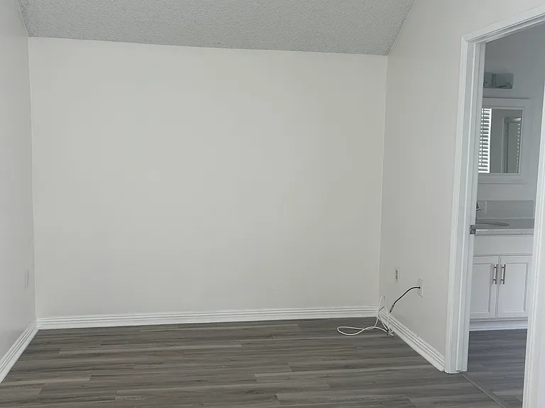 21901 Dupont St #22 — Photo 13