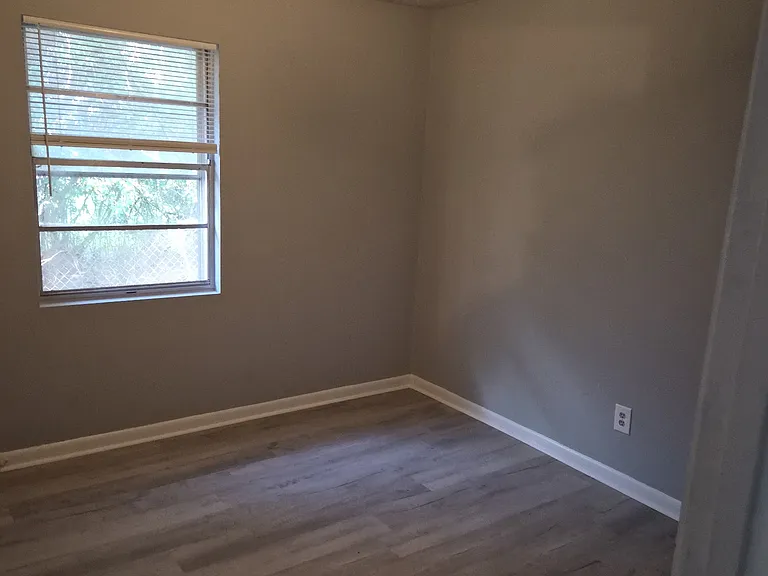 1526 Wooten Rd — Photo 3