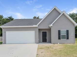 1516 Passage Dr, Murfreesboro, TN 37130