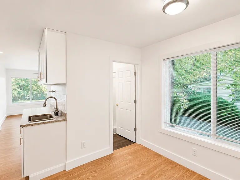 590 Lakey Gap Rd — Photo 7