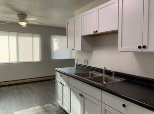 221-231 Freemont Ave SE #221-30, Hutchinson, MN 55350