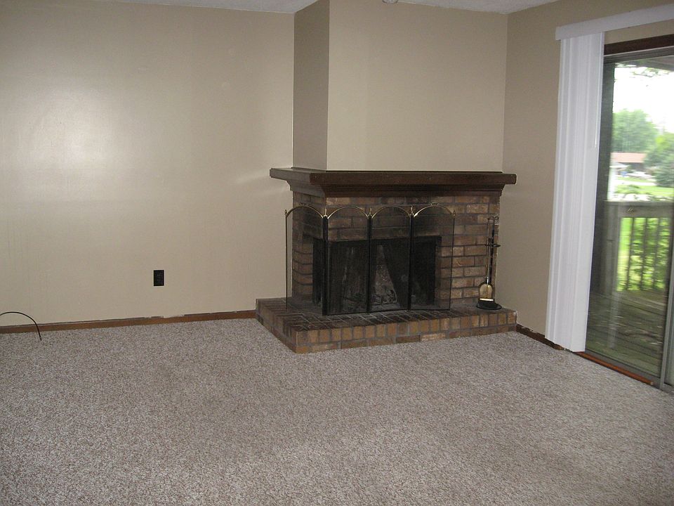 Main floor living room
