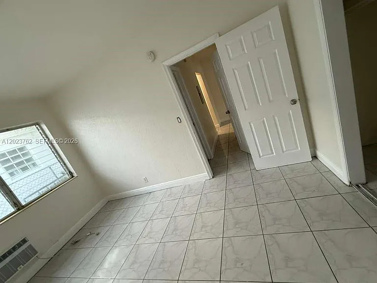 725 83rd St #2 — Photo 7