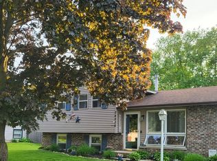 24208 Marble Rd, Channahon, IL 60410