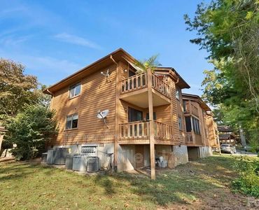 581 Courtwood Ln #3, Hendersonville, NC, 28739