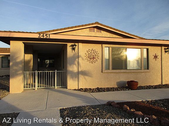3rd image of 2451 Seabring Dr