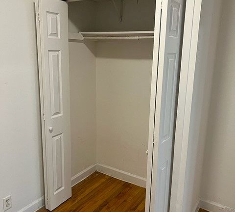 4th image of 244 E 79th St APT 2D