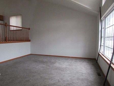 4th image of 15925 Loomis Ave