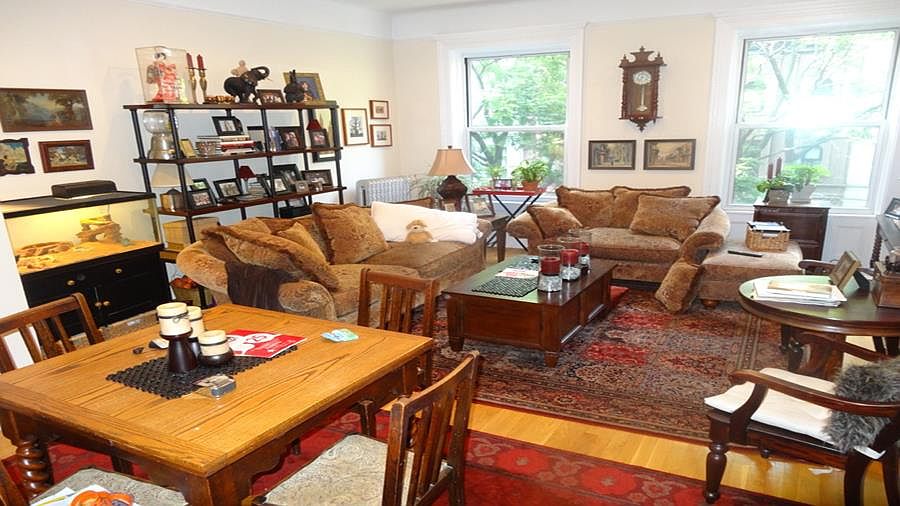 1st image of 27 W 90th St APT 3