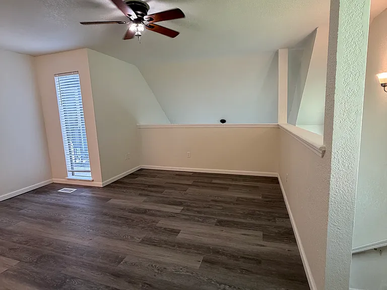 11520 N May Ave #206 — Photo 6