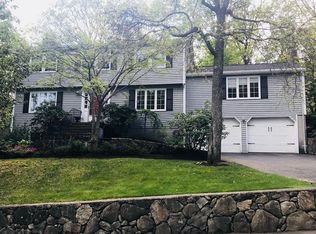 141 Westgate Rd, Wellesley, MA 02481