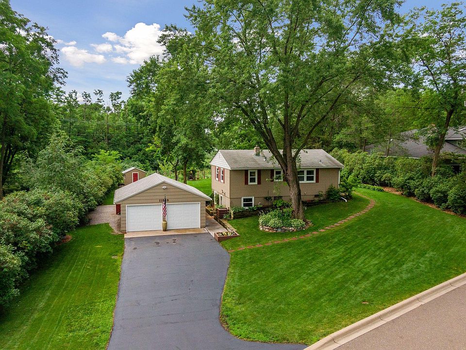 1st image of 11829 Shady Oak Dr