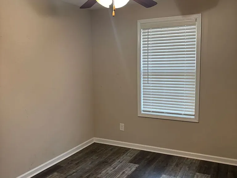 125 Melbourne Dr — Photo 11