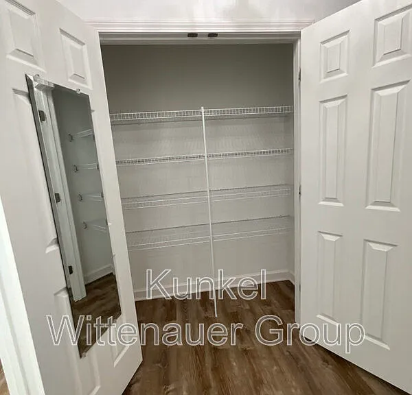 2621 Greystone Estates Pkwy — Photo 20