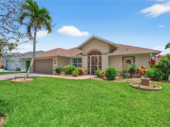 3727 Kent DR, NAPLES, FL 34112