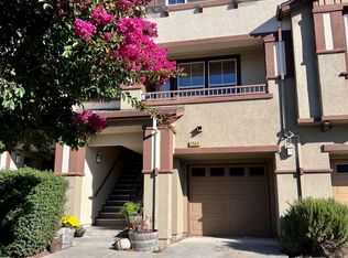 2569 Edgewater Dr, Santa Rosa, CA 95407