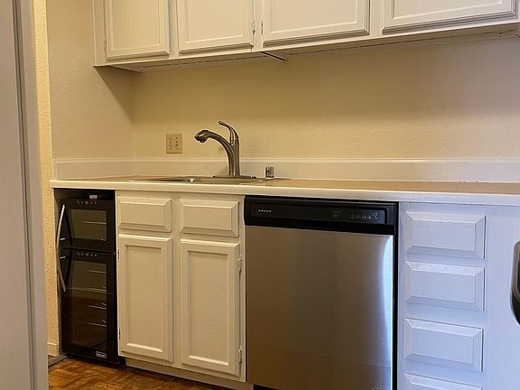 5th image of 12840 SE 40th Ct APT C8