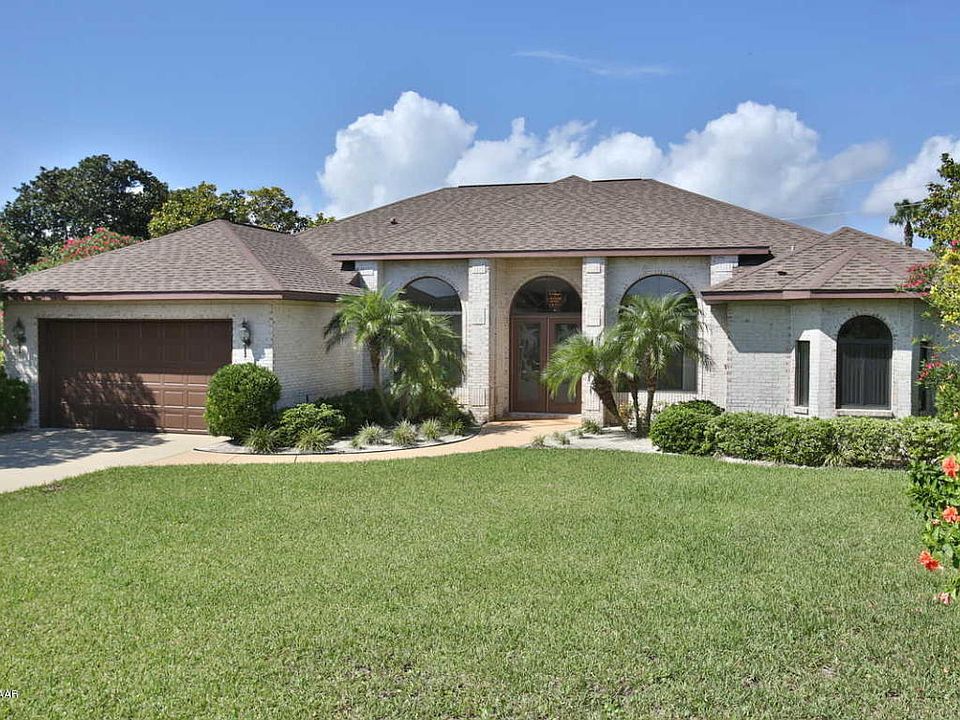 1st image of 8 Eloise Cir