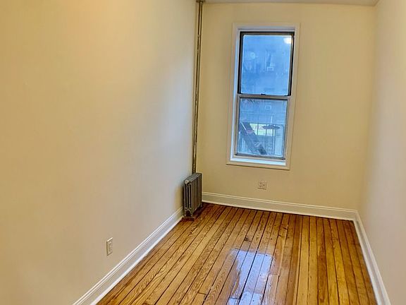 3rd image of 868 Nostrand Ave #A2