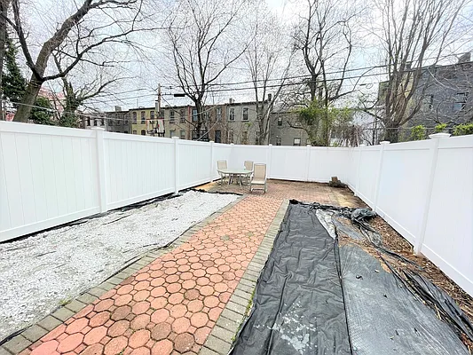 Rented by Corcoran | media 38