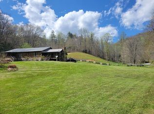 1005 Smith Creek Rd, Mars Hill, NC 28754