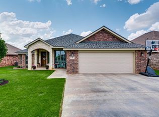 15 NW Grace Dr, Andrews, TX 79714