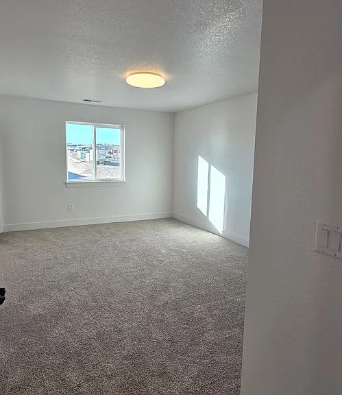 1026 Center Dr — Photo 16