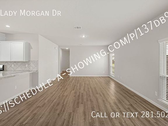 3rd image of 5015 Lady Morgan Dr