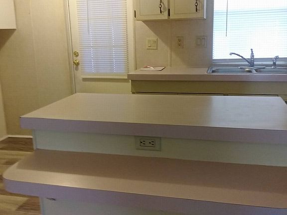 2nd image of 955 Quail Dr