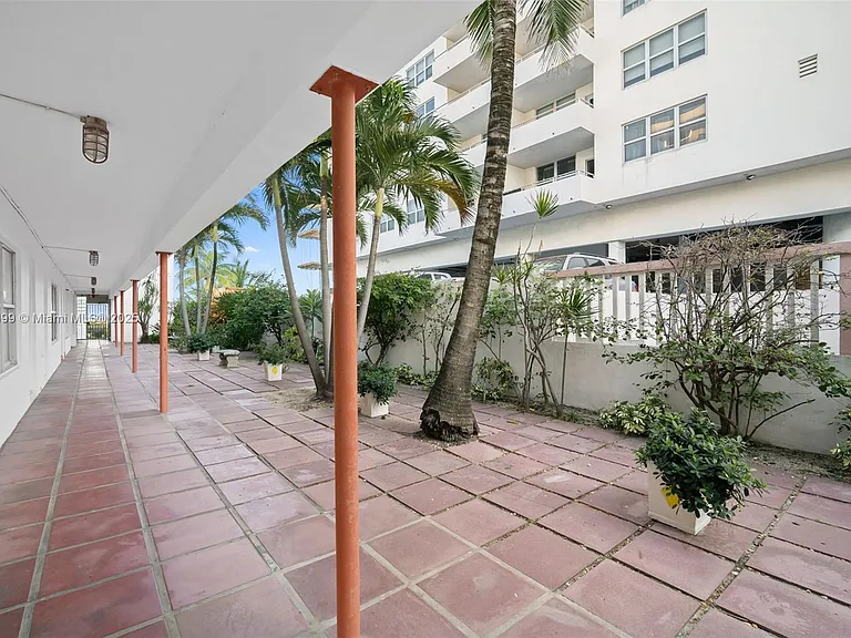 9241 Collins Ave #11 — Photo 14