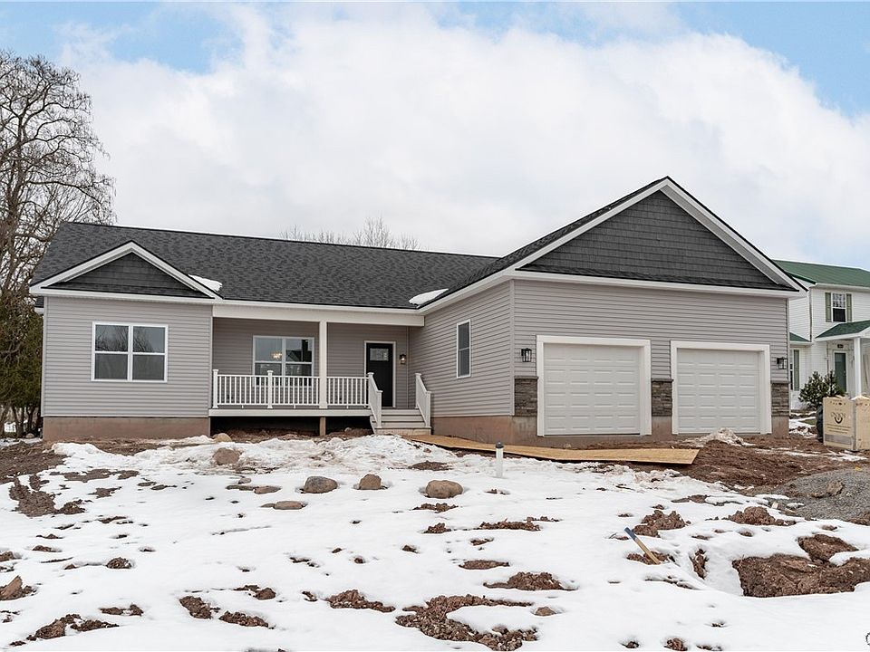 1st image of 112 Clark Cir