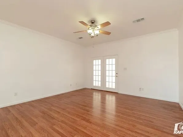 4517 Crockett Ave, Midland, TX 79703